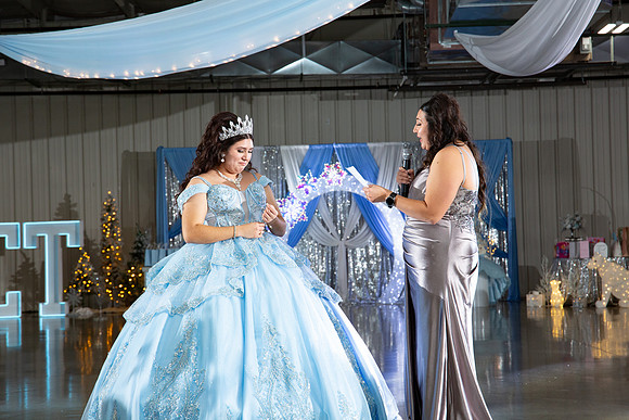 1034-Azaret Quince