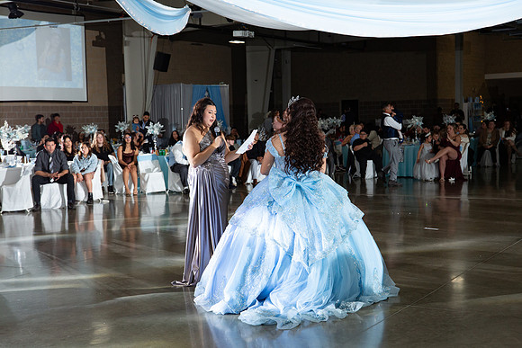 1039-Azaret Quince
