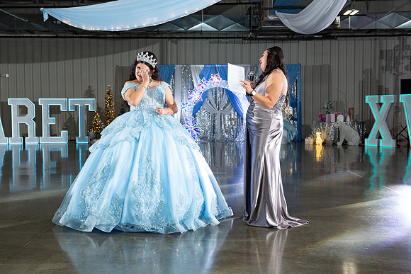 1042-Azaret Quince