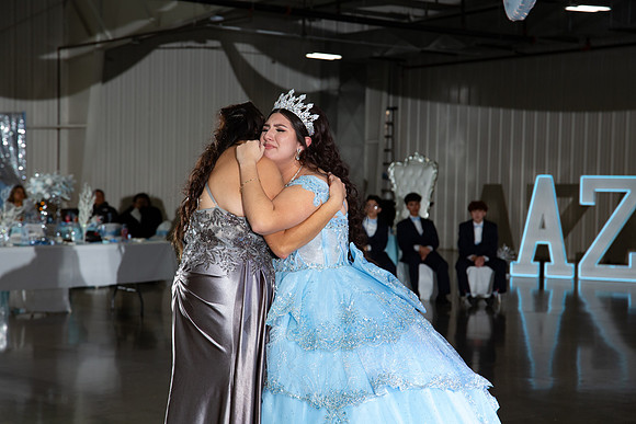 1049-Azaret Quince