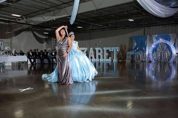1051-Azaret Quince