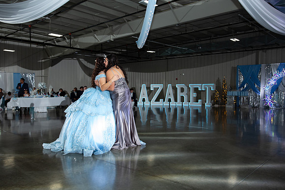 1053-Azaret Quince