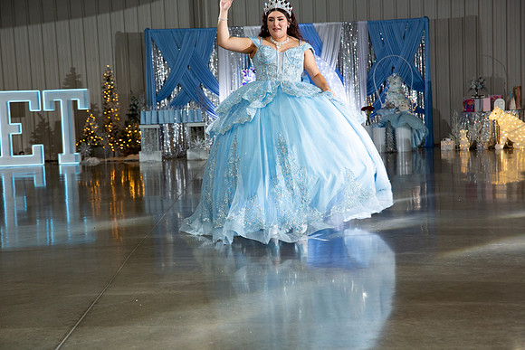 1058-Azaret Quince