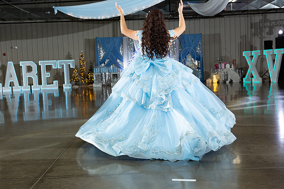 1064-Azaret Quince