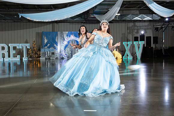 1069-Azaret Quince
