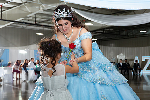 1116-Azaret Quince