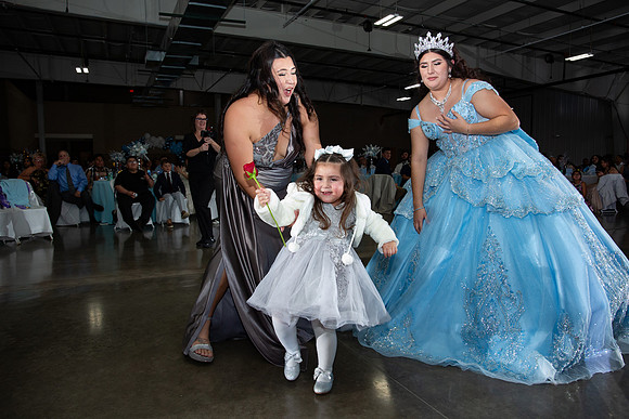 1119-Azaret Quince