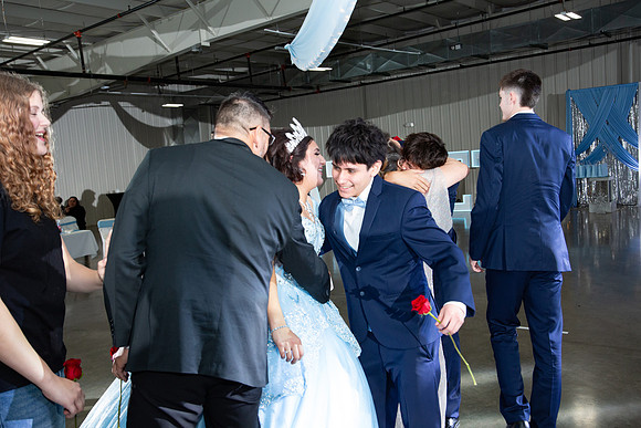 1124-Azaret Quince