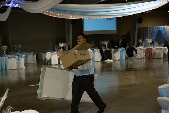 586-Azaret Quince