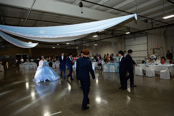 615-Azaret Quince
