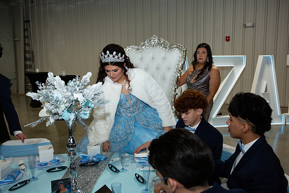619-Azaret Quince