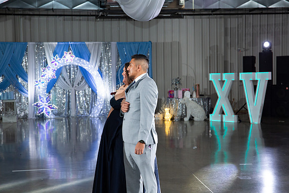 835-Azaret Quince