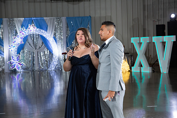 846-Azaret Quince