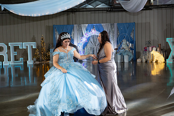 869-Azaret Quince