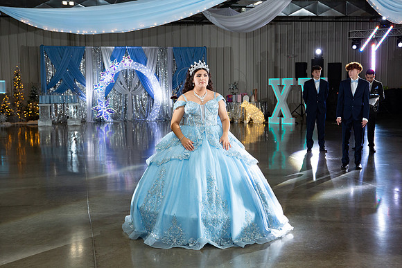 879-Azaret Quince
