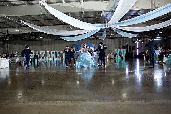 888-Azaret Quince