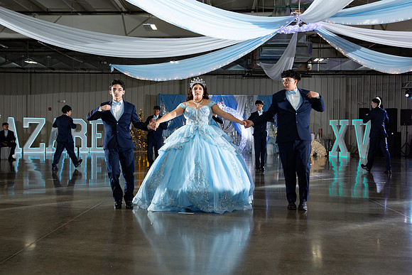 890-Azaret Quince