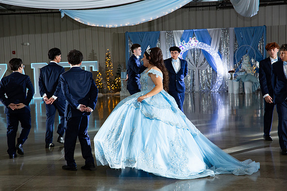 903-Azaret Quince