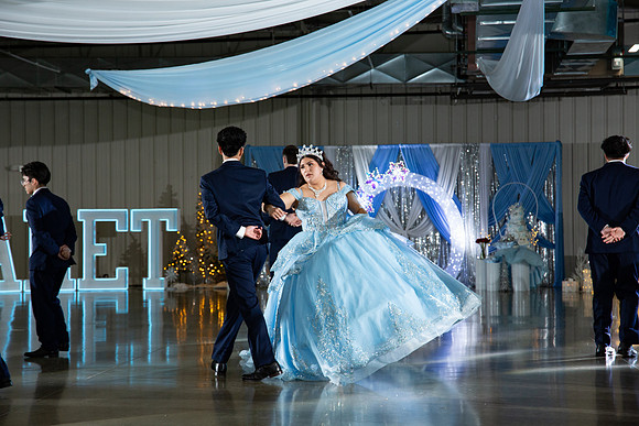 905-Azaret Quince