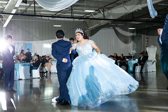 908-Azaret Quince