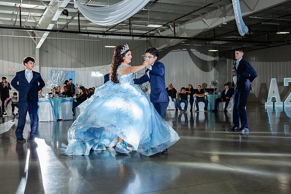 910-Azaret Quince