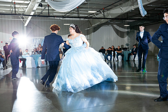 913-Azaret Quince