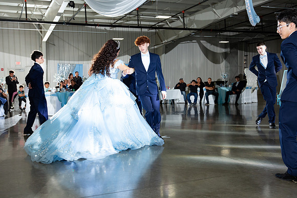 914-Azaret Quince