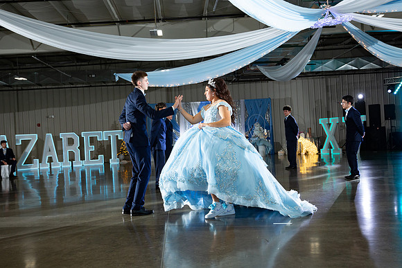 923-Azaret Quince