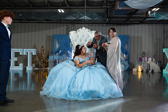 934-Azaret Quince