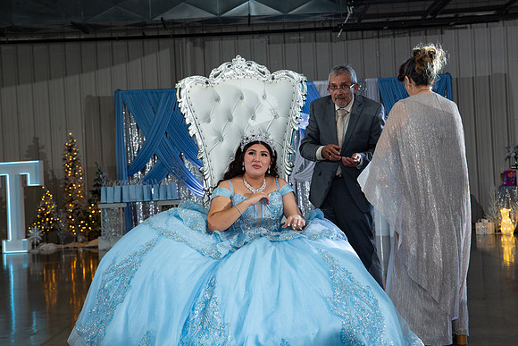 936-Azaret Quince