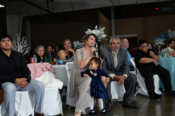 946-Azaret Quince