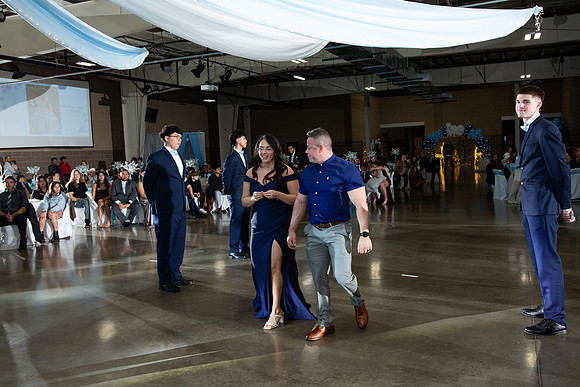 947-Azaret Quince