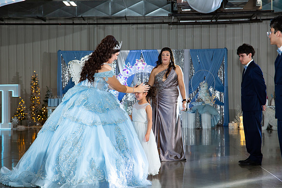 958-Azaret Quince