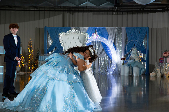 966-Azaret Quince