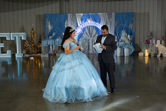 969-Azaret Quince