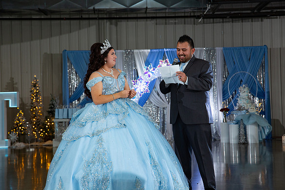 973-Azaret Quince