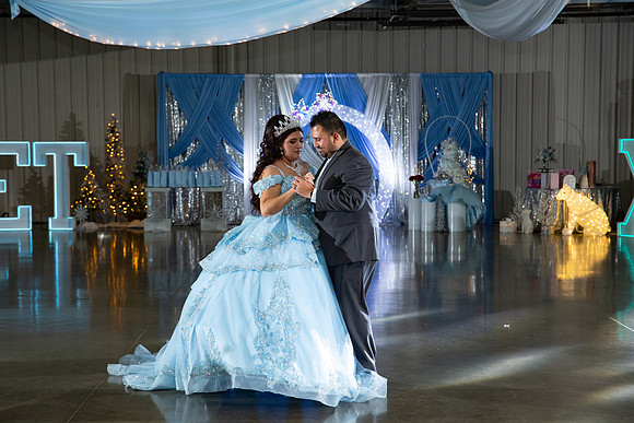 986-Azaret Quince