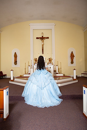 387-Azaret Quince