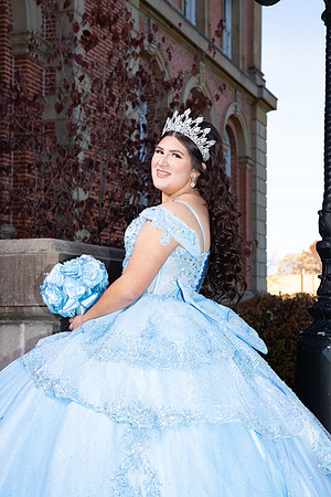 503-Azaret Quince