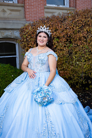 519-Azaret Quince