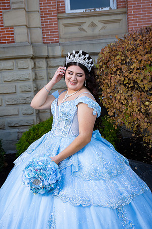 524-Azaret Quince