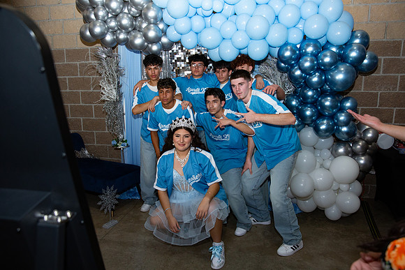 1284-Azaret Quince