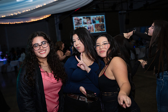 1424-Azaret Quince
