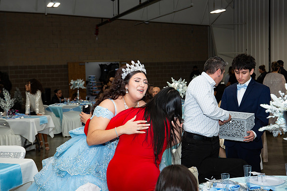 642-Azaret Quince