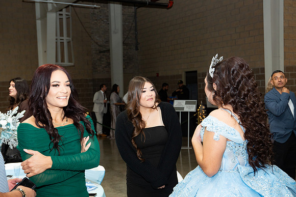 680-Azaret Quince