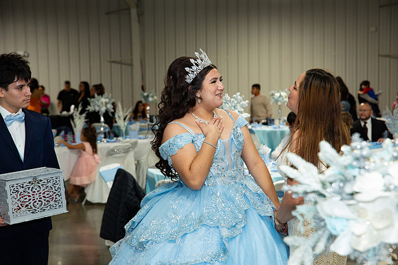 686-Azaret Quince