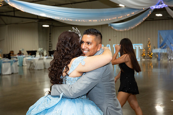 694-Azaret Quince