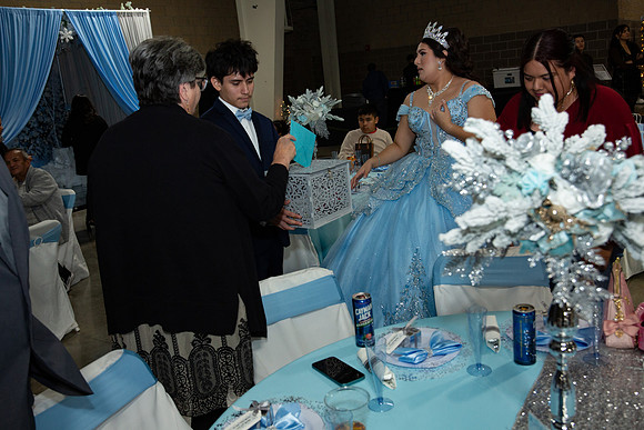 702-Azaret Quince