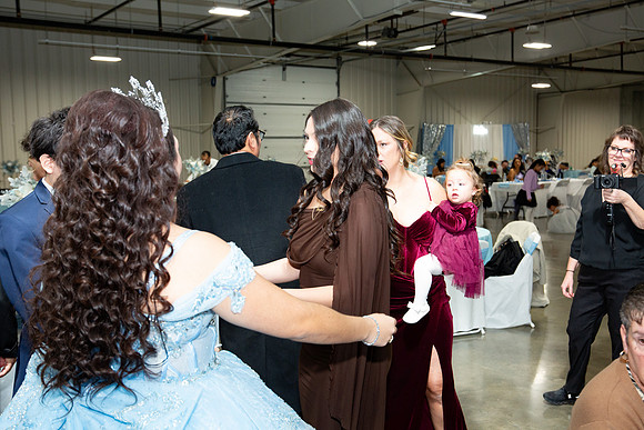 724-Azaret Quince
