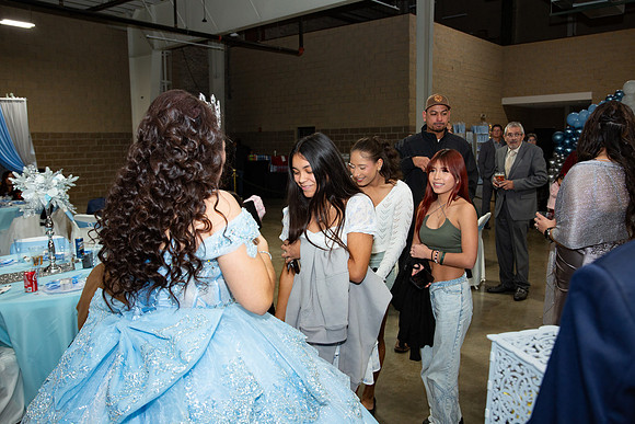 737-Azaret Quince